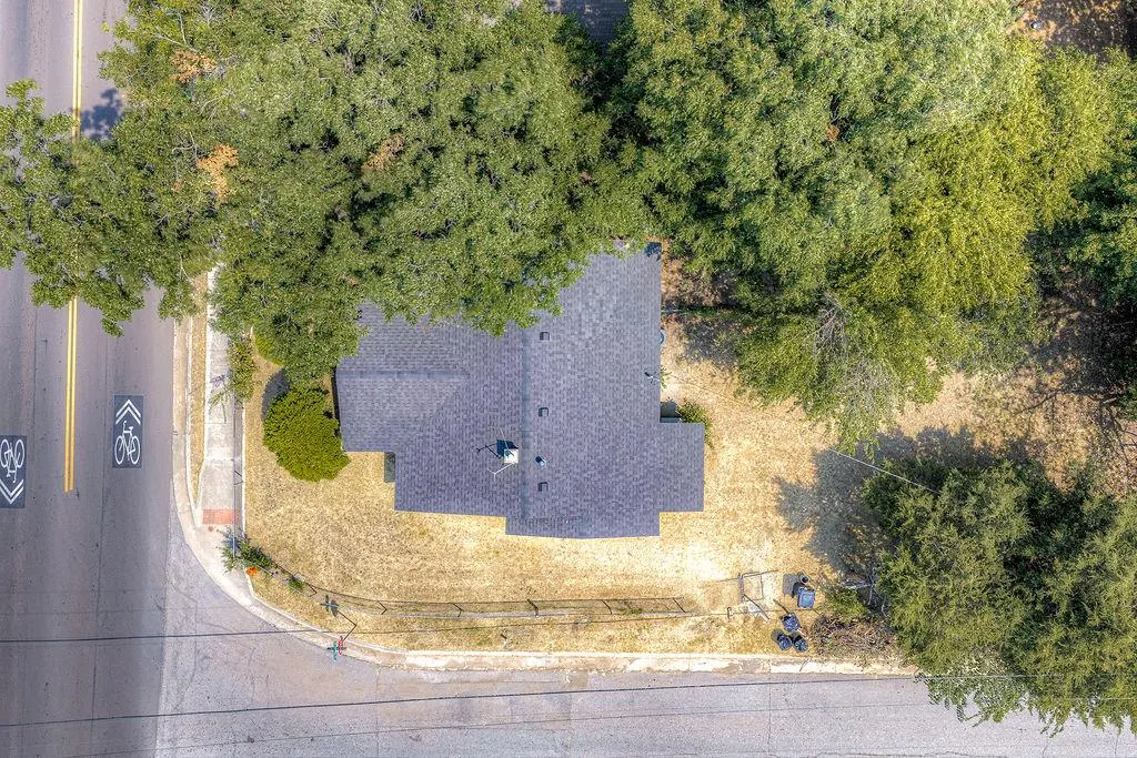 Photo 6 — 1400 NE 16th Street, Oklahoma City, OK 73117