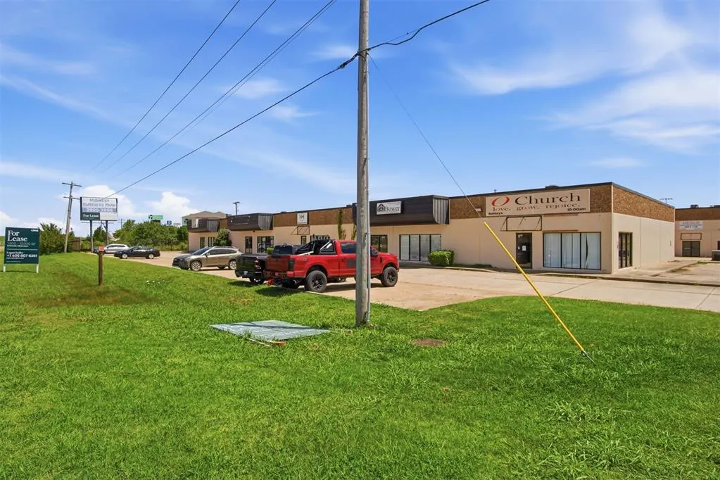 Photo 3 — 3900 E I240 Service Road, Oklahoma City, OK 73135