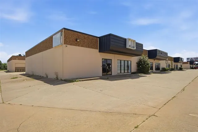 Photo 6 — 3900 E I240 Service Road, Oklahoma City, OK 73135