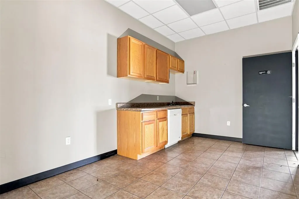 Photo 19 — 3900 E I240 Service Road, Oklahoma City, OK 73135
