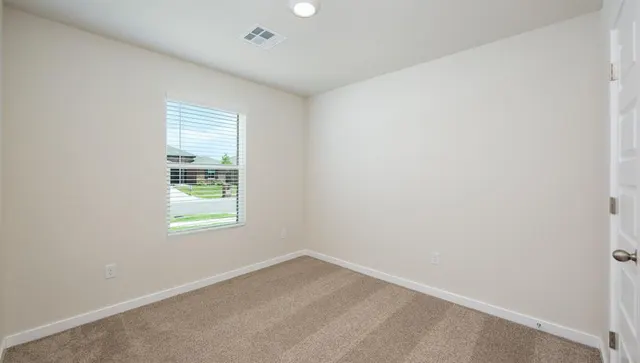 Photo 4 — 4913 Kaeden Drive, Noble, OK 73068
