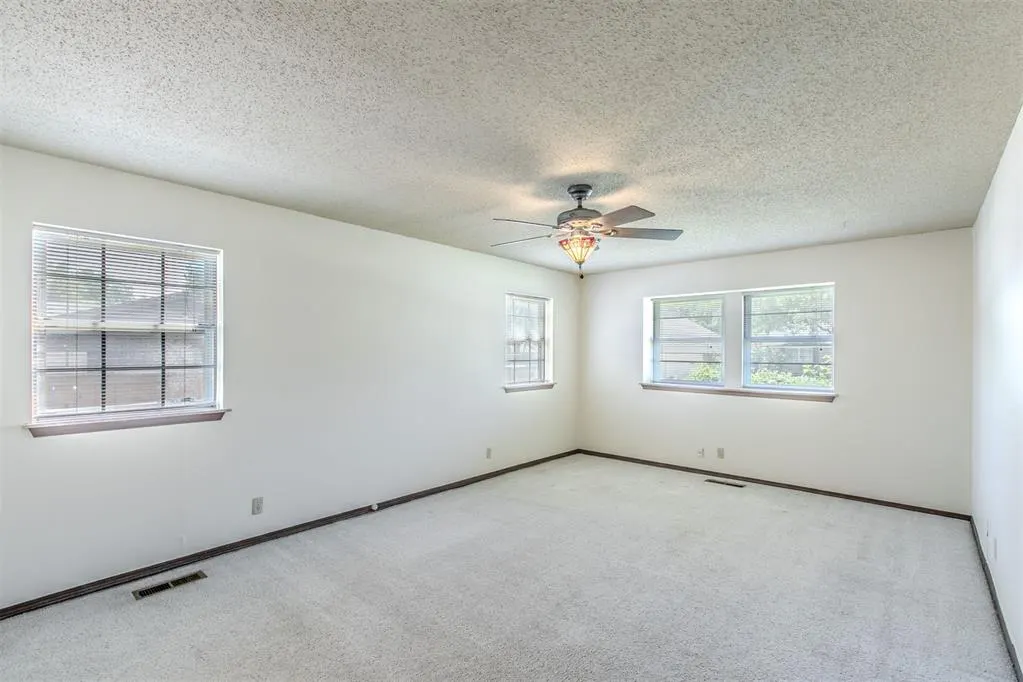 Photo 10 — 1231 Barkley Avenue, Norman, OK 73071