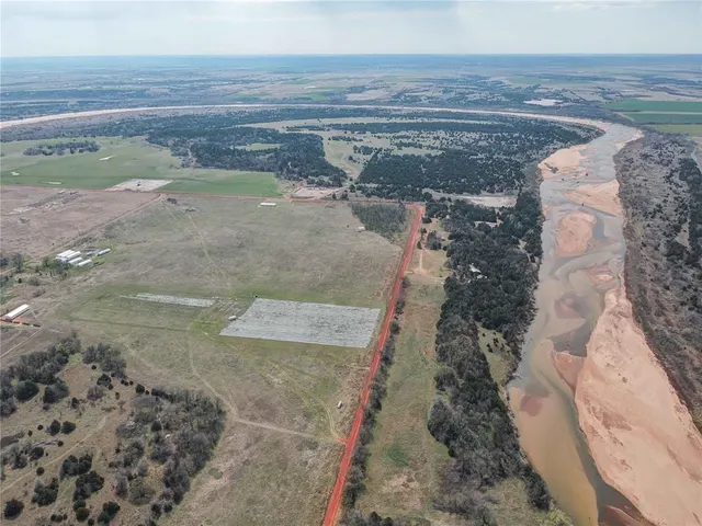 Photo 2 — 0 N 2980 Road, Hennessey, OK 73742