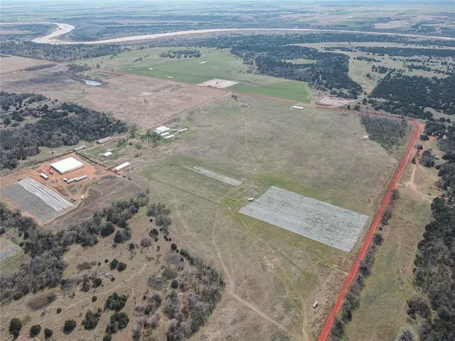 Photo 3 — 0 N 2980 Road, Hennessey, OK 73742
