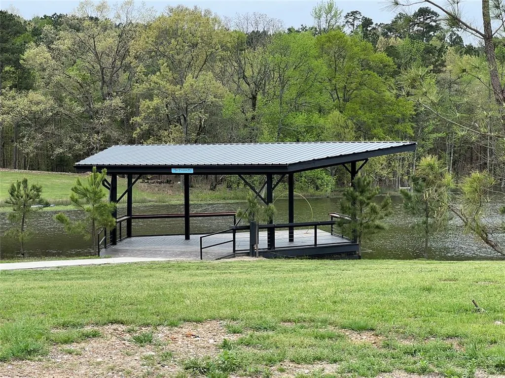 Photo 5 — 279 CRYSTAL LAKE Lane, Broken Bow, OK 74728