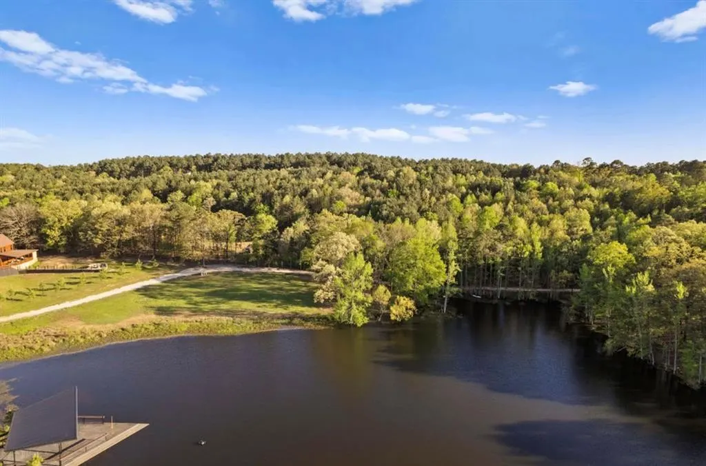 Photo 12 — 279 CRYSTAL LAKE Lane, Broken Bow, OK 74728