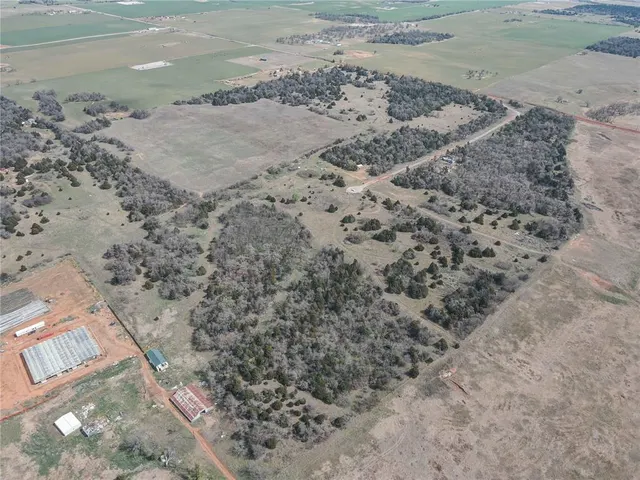 Photo 4 — 0 E Trail Road, Hennessey, OK 73742