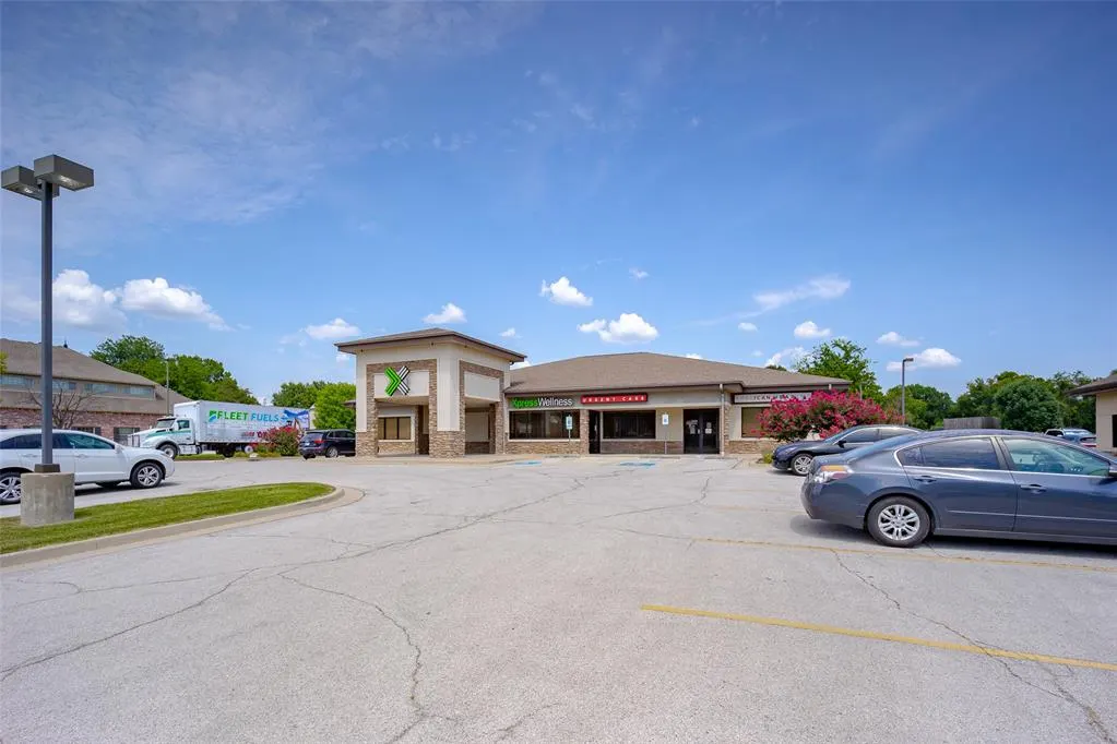 Photo 4 — 503 S Aspen Avenue, Broken Arrow, OK 74012