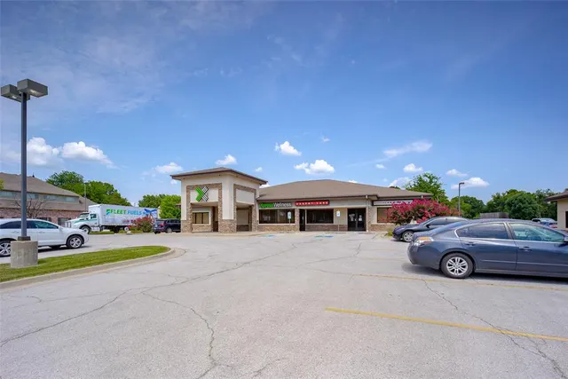 Photo 4 — 503 S Aspen Avenue, Broken Arrow, OK 74012