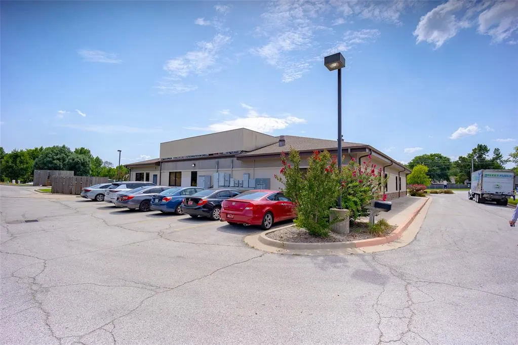 Photo 7 — 503 S Aspen Avenue, Broken Arrow, OK 74012
