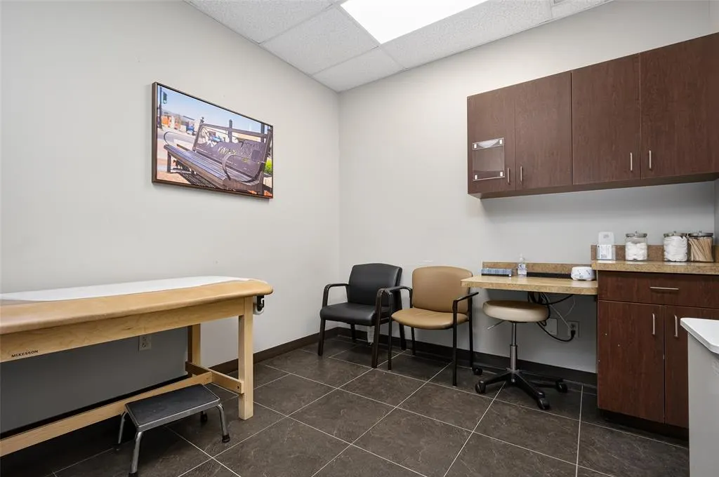 Photo 13 — 503 S Aspen Avenue, Broken Arrow, OK 74012
