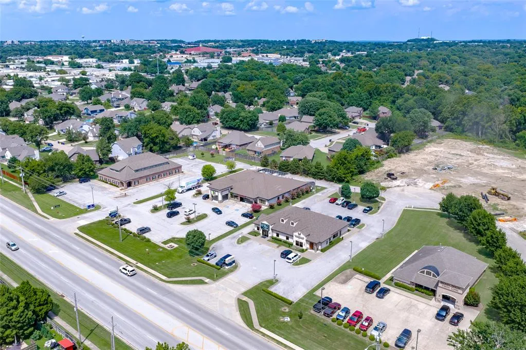 Photo 33 — 503 S Aspen Avenue, Broken Arrow, OK 74012
