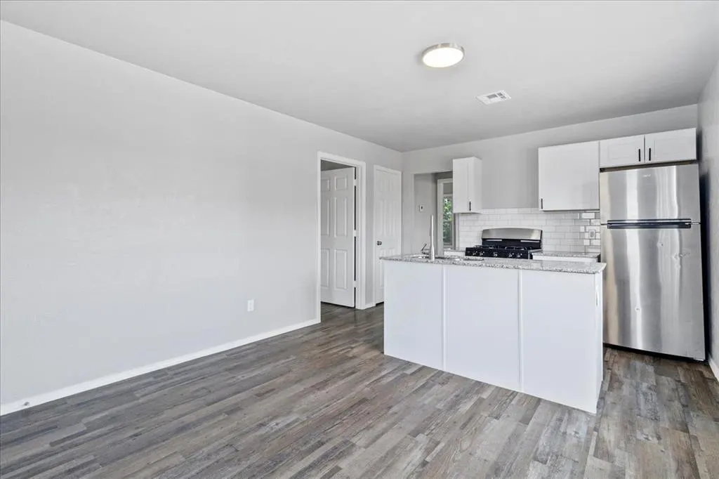 Photo 7 — 4610 N Classen Boulevard 1/2, Oklahoma City, OK 73118