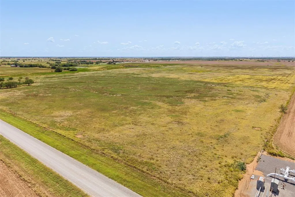 Photo 5 — SW 44 Street, Union City, OK 73090