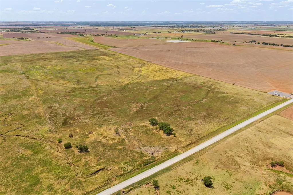 Photo 18 — SW 44 Street, Union City, OK 73090