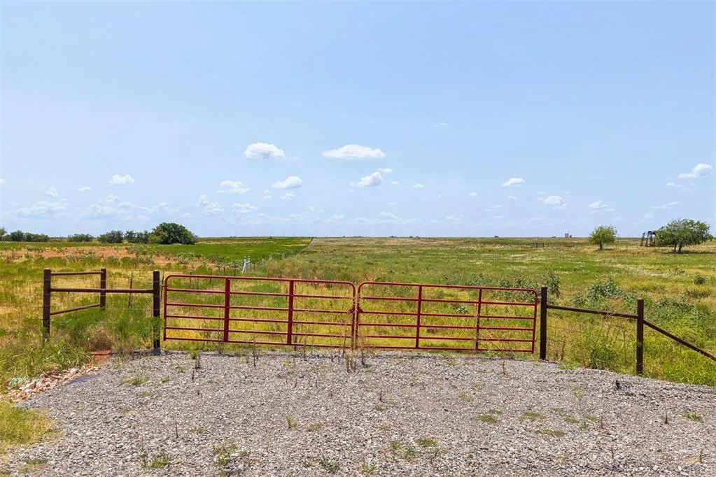 Photo 24 — SW 44 Street, Union City, OK 73090