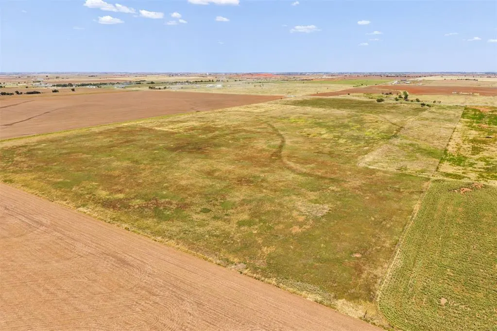 Photo 33 — SW 44 Street, Union City, OK 73090