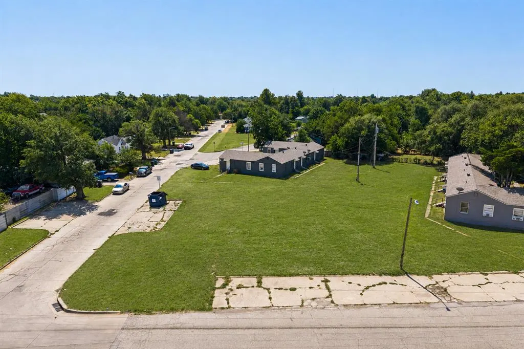 Photo 2 — 3204 S Portland Avenue, Oklahoma City, OK 73119