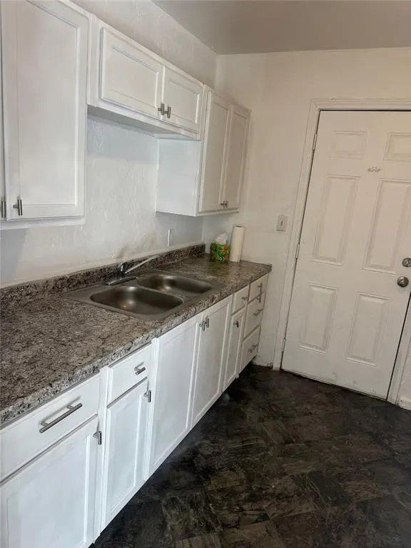 Photo 4 — 3204 S Portland Avenue, Oklahoma City, OK 73119