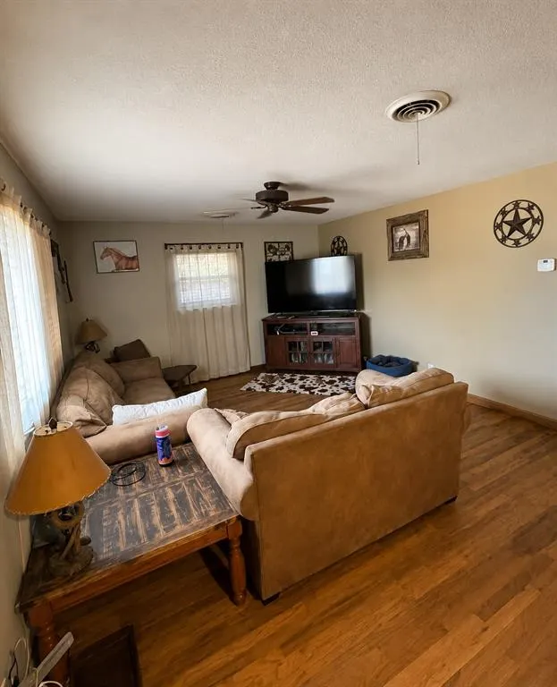 Photo 5 — 705 W Oriole Street, Altus, OK 73521