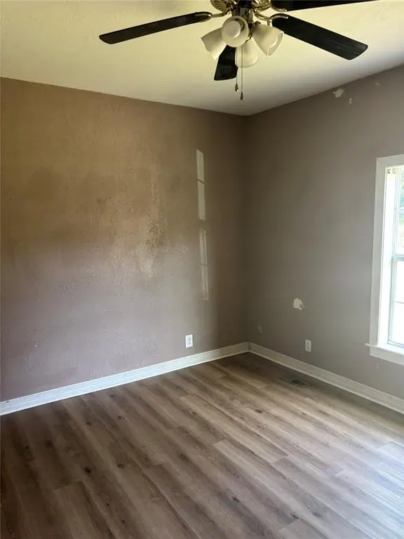 Photo 3 — 122 S Dixon Street, Shawnee, OK 74801