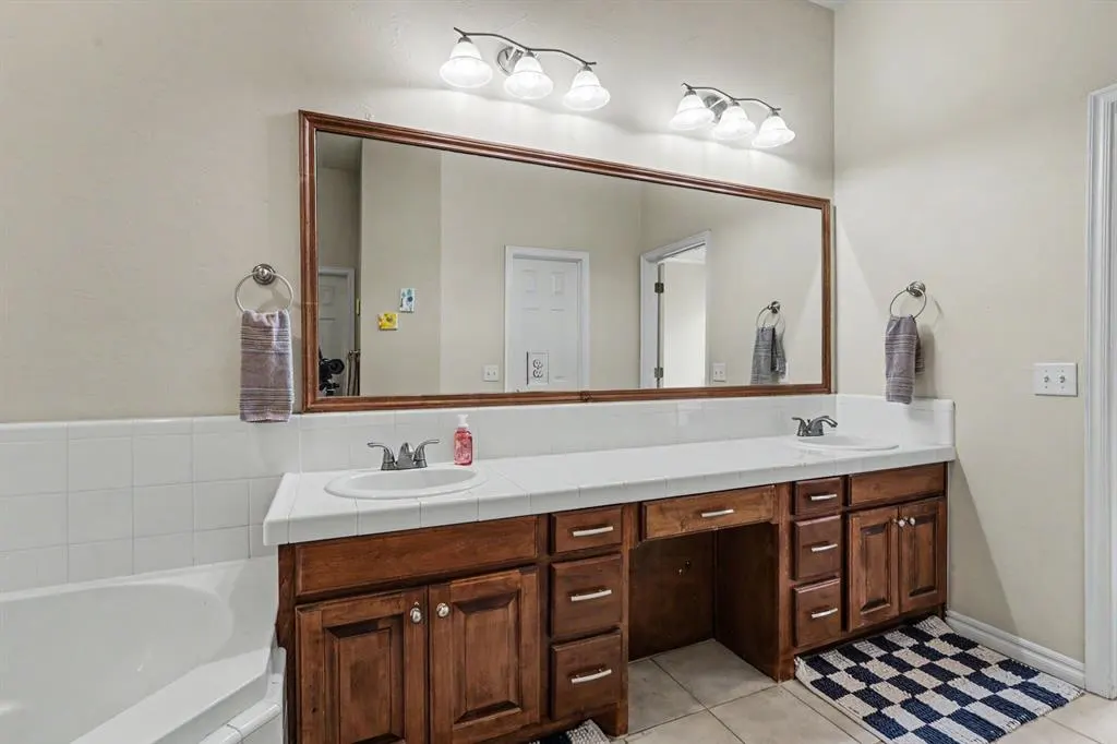Photo 19 — 15419 Monarch Lane, Edmond, OK 73013