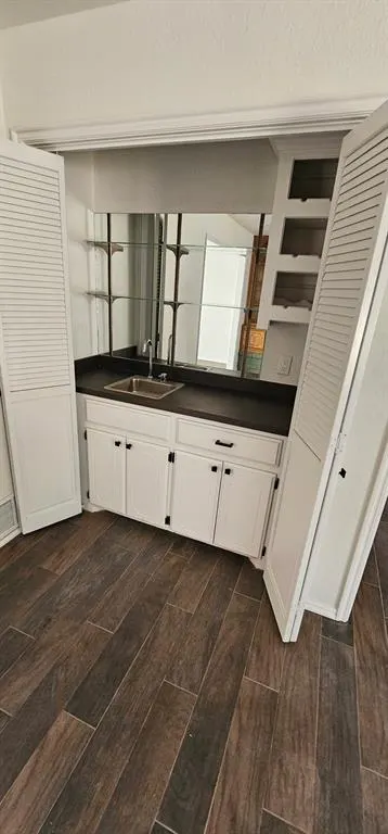 Photo 6 — 1029 Oak Hill Drive, Oklahoma City, OK 73110