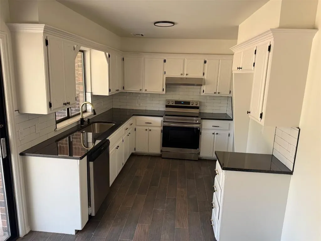 Photo 20 — 1029 Oak Hill Drive, Oklahoma City, OK 73110