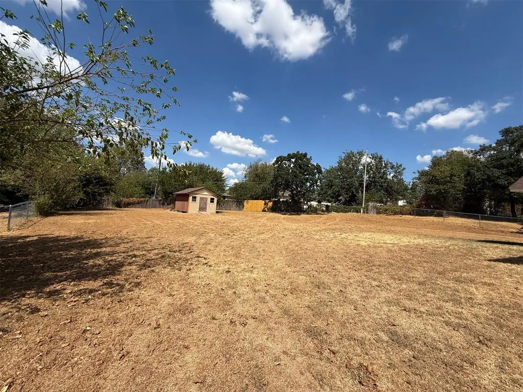 Photo 23 — 1029 Oak Hill Drive, Oklahoma City, OK 73110