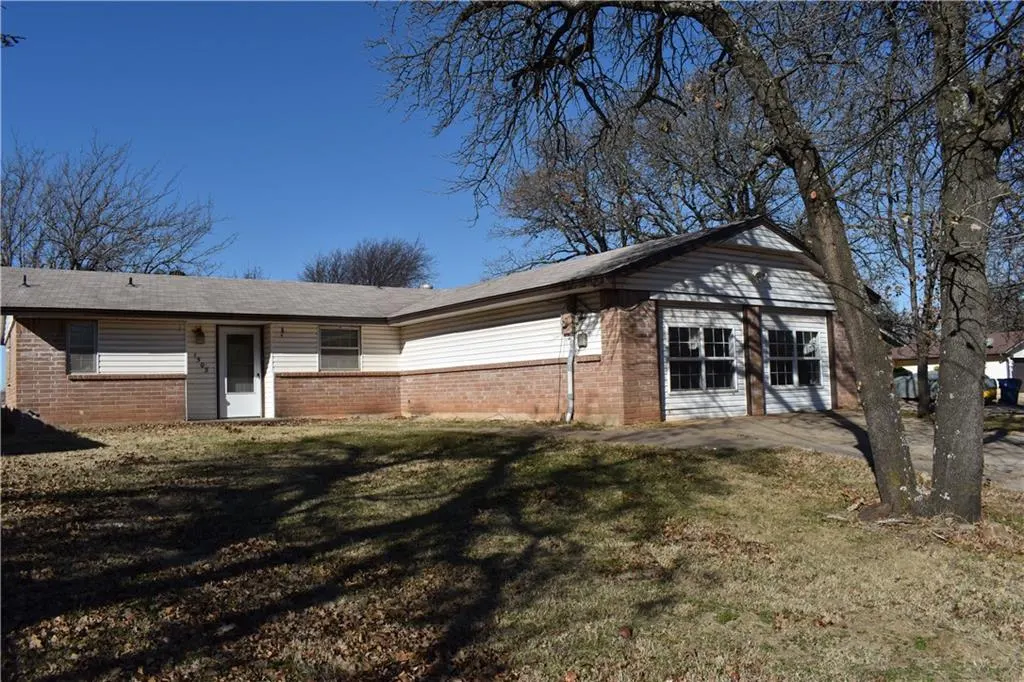 Photo 2 — 1505 N Indian Meridian, Choctaw, OK 73020