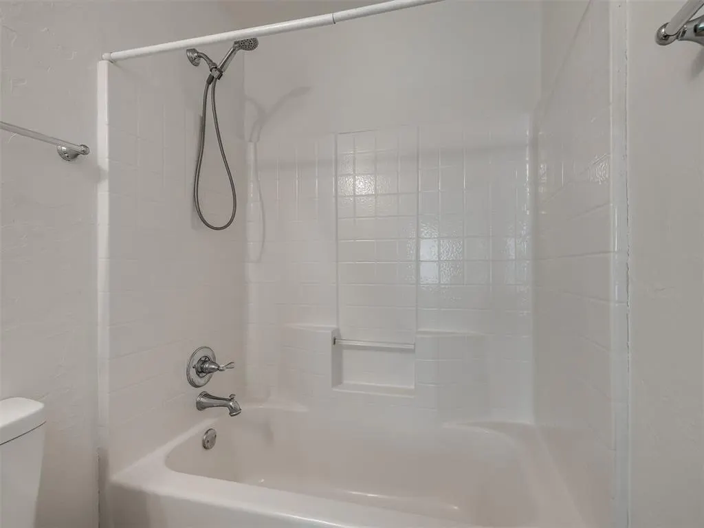 Photo 23 — 521 Apache Gate Drive, Yukon, OK 73099