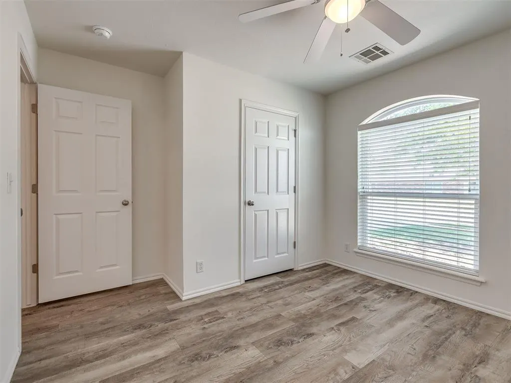 Photo 26 — 521 Apache Gate Drive, Yukon, OK 73099