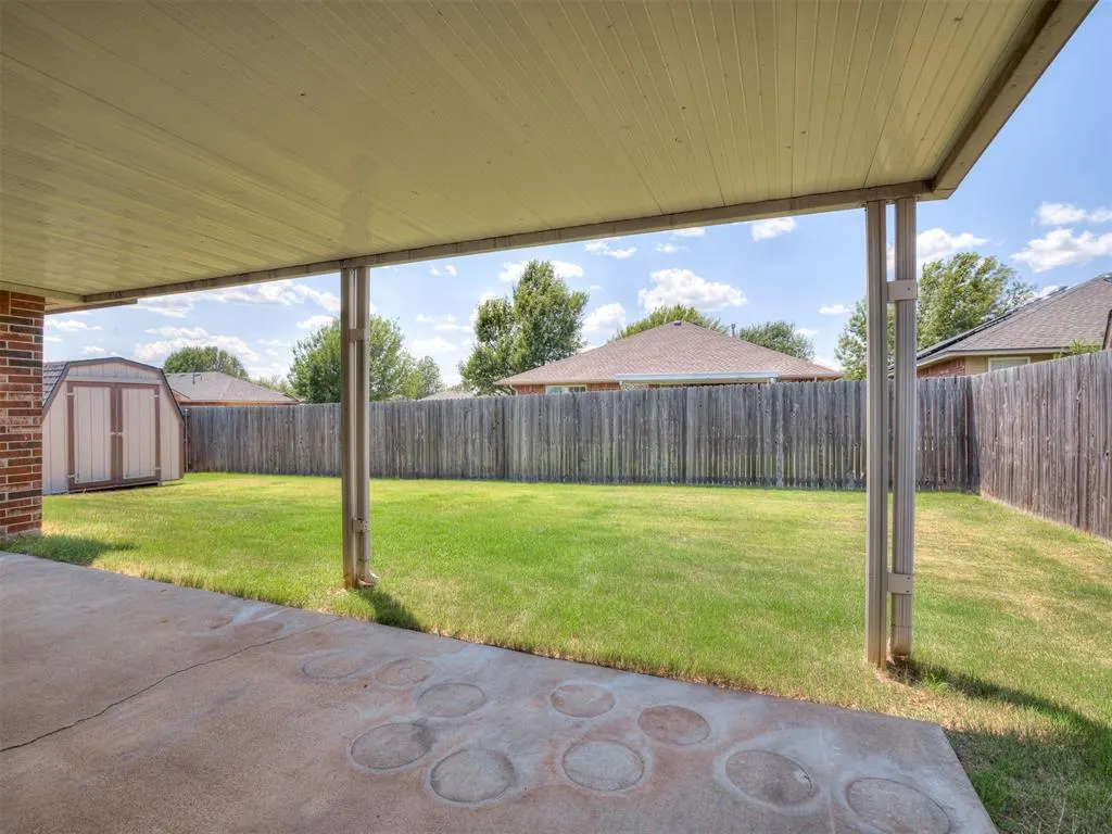 Photo 39 — 521 Apache Gate Drive, Yukon, OK 73099