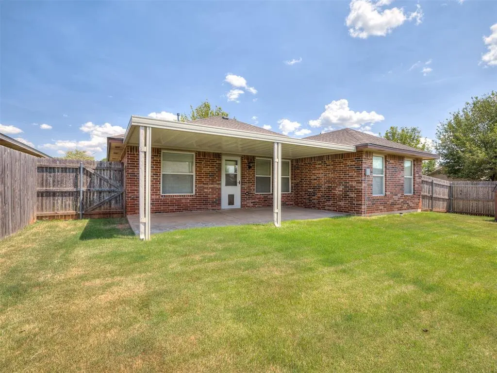 Photo 41 — 521 Apache Gate Drive, Yukon, OK 73099