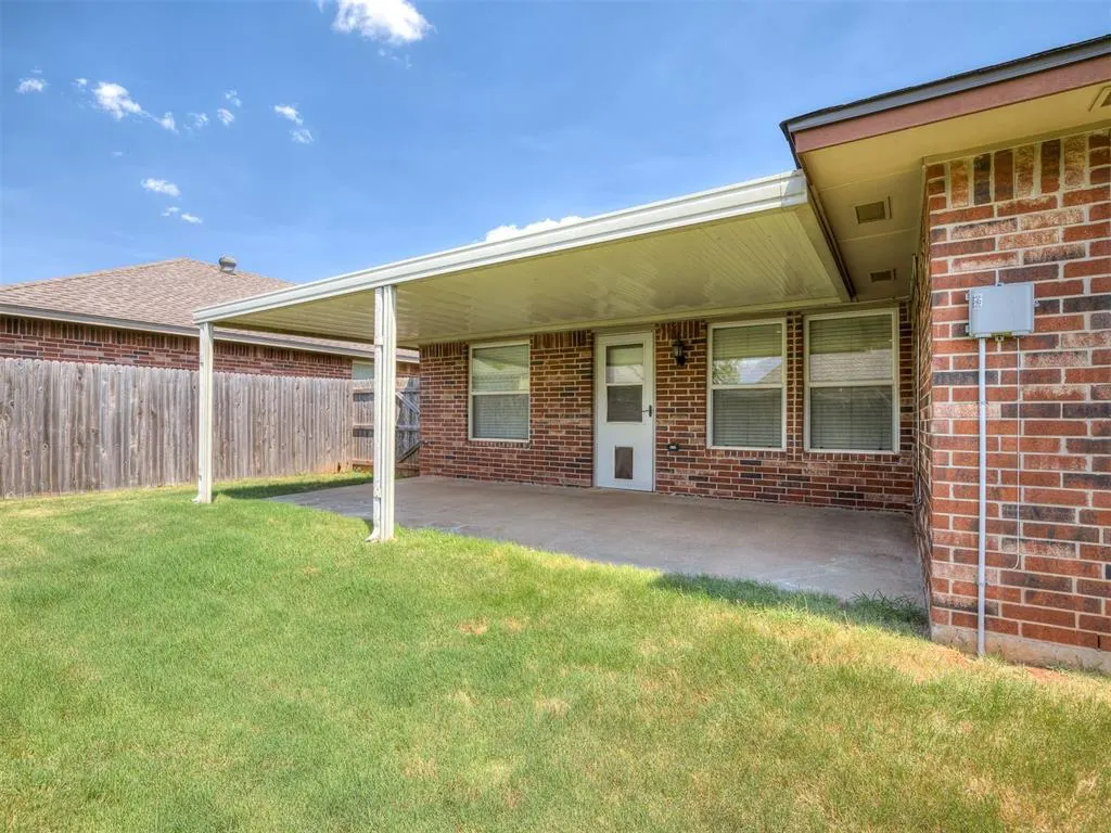 Photo 42 — 521 Apache Gate Drive, Yukon, OK 73099