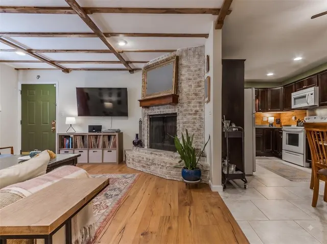Photo 4 — 401 SE 12th Avenue 114, Norman, OK 73071