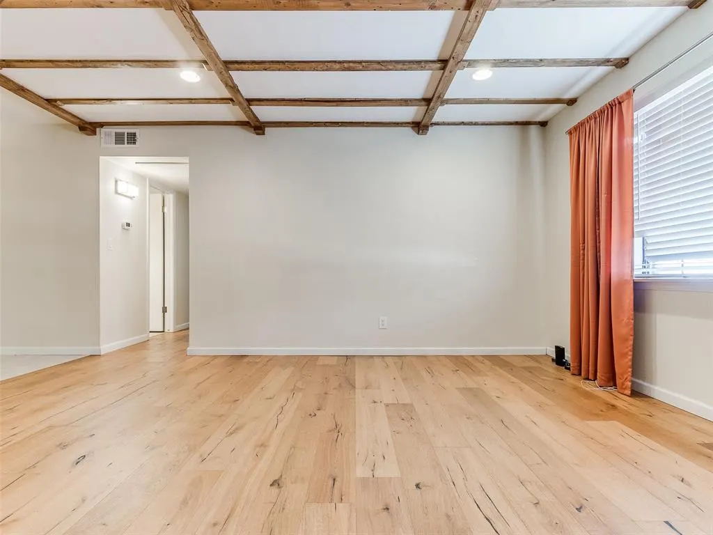 Photo 9 — 401 SE 12th Avenue 114, Norman, OK 73071