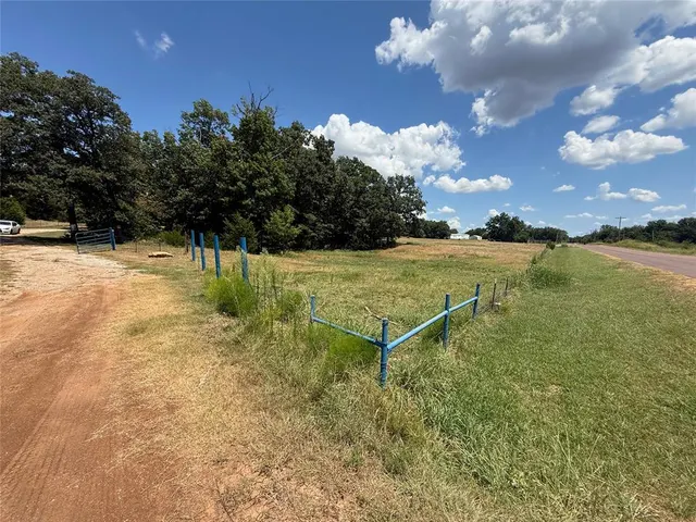 Photo 3 — 1336 Saybrook Road, Ardmore, OK 73401