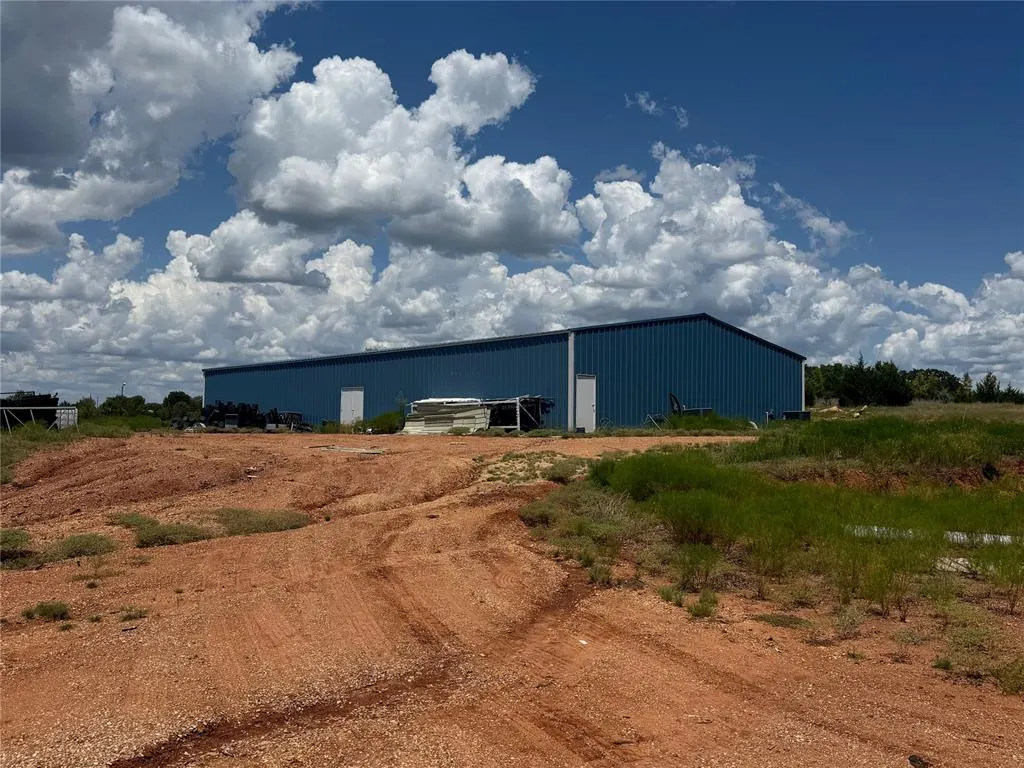 Photo 16 — 1336 Saybrook Road, Ardmore, OK 73401