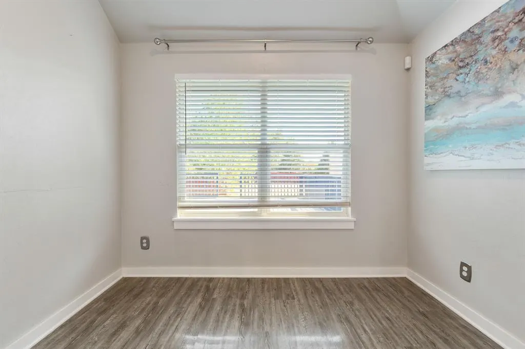 Photo 14 — 1430 Lakeview Drive, Edmond, OK 73034