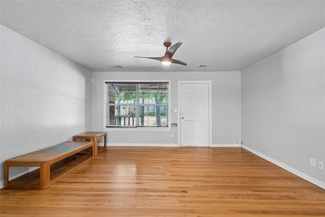 Photo 8 — 1914 Virginia Street, Norman, OK 73071