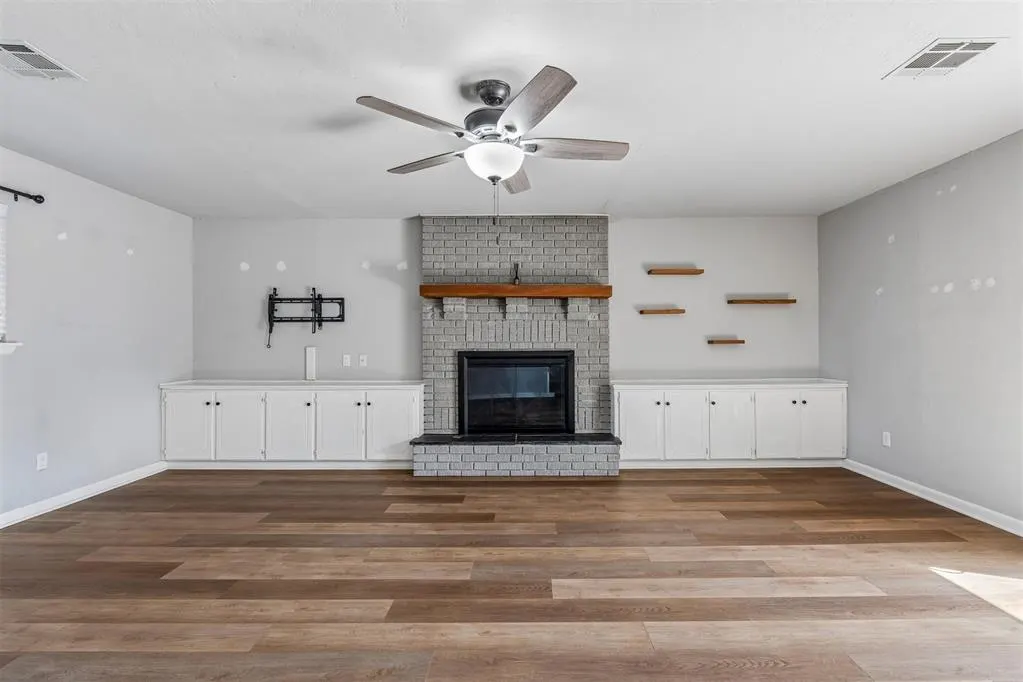 Photo 15 — 409 W Douglas Drive, Midwest City, OK 73110