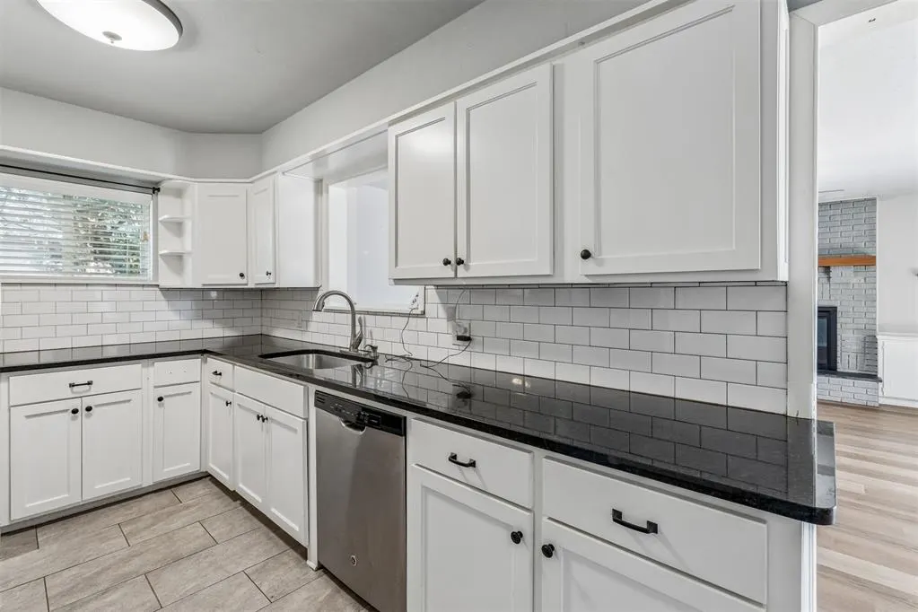 Photo 19 — 409 W Douglas Drive, Midwest City, OK 73110