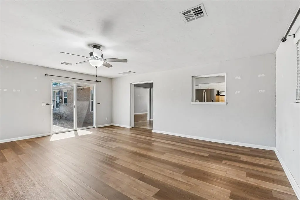 Photo 22 — 409 W Douglas Drive, Midwest City, OK 73110