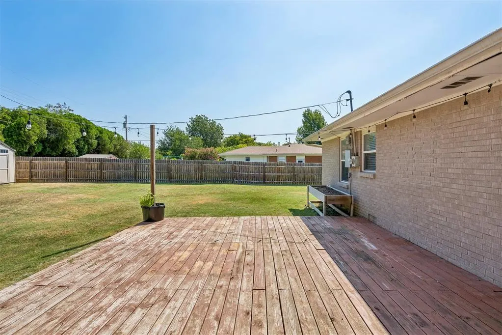 Photo 39 — 409 W Douglas Drive, Midwest City, OK 73110
