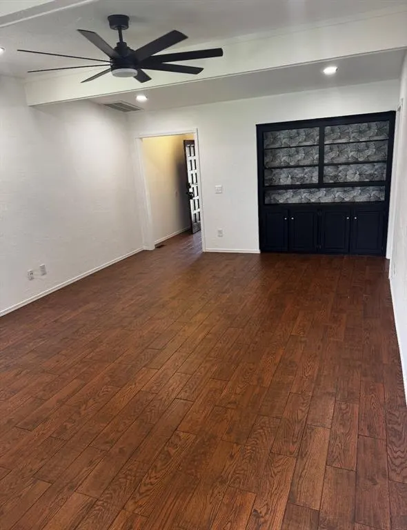 Photo 2 — 10416 Dover Drive, Yukon, OK 73099