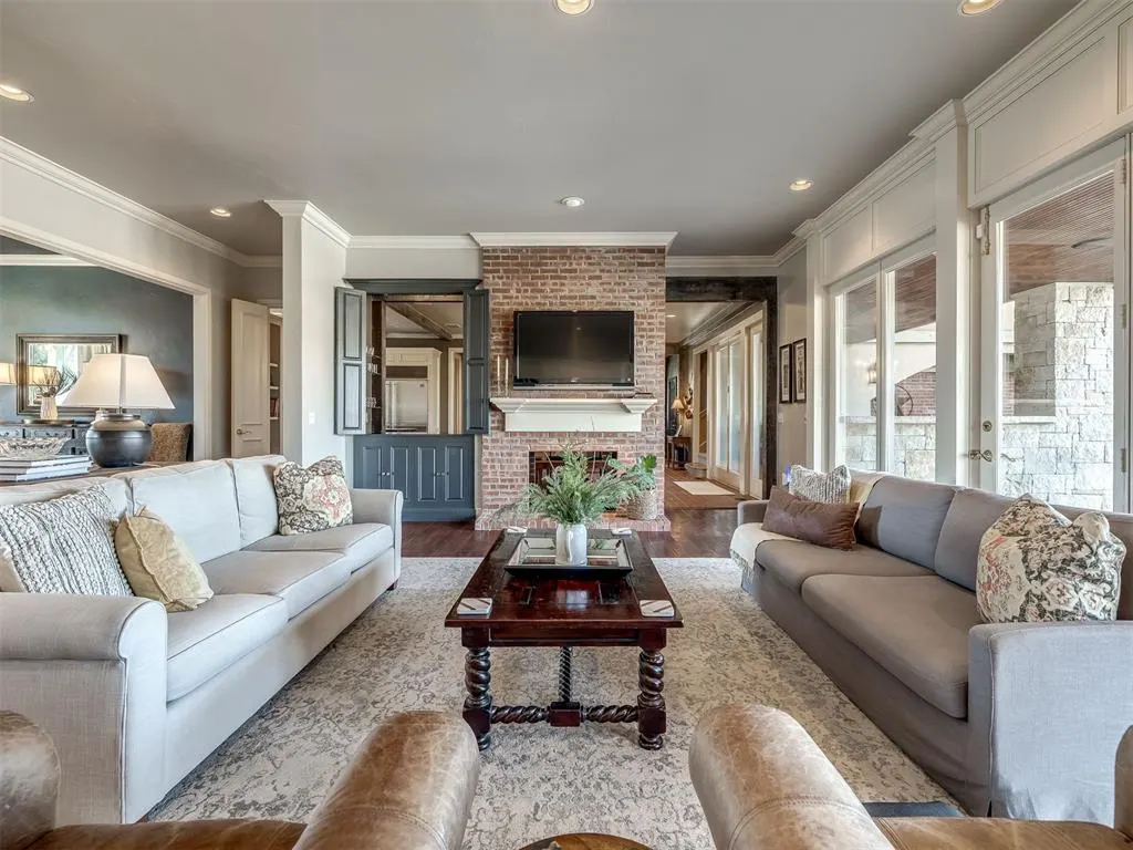 Photo 9 — 5812 Country Club Drive, Edmond, OK 73025