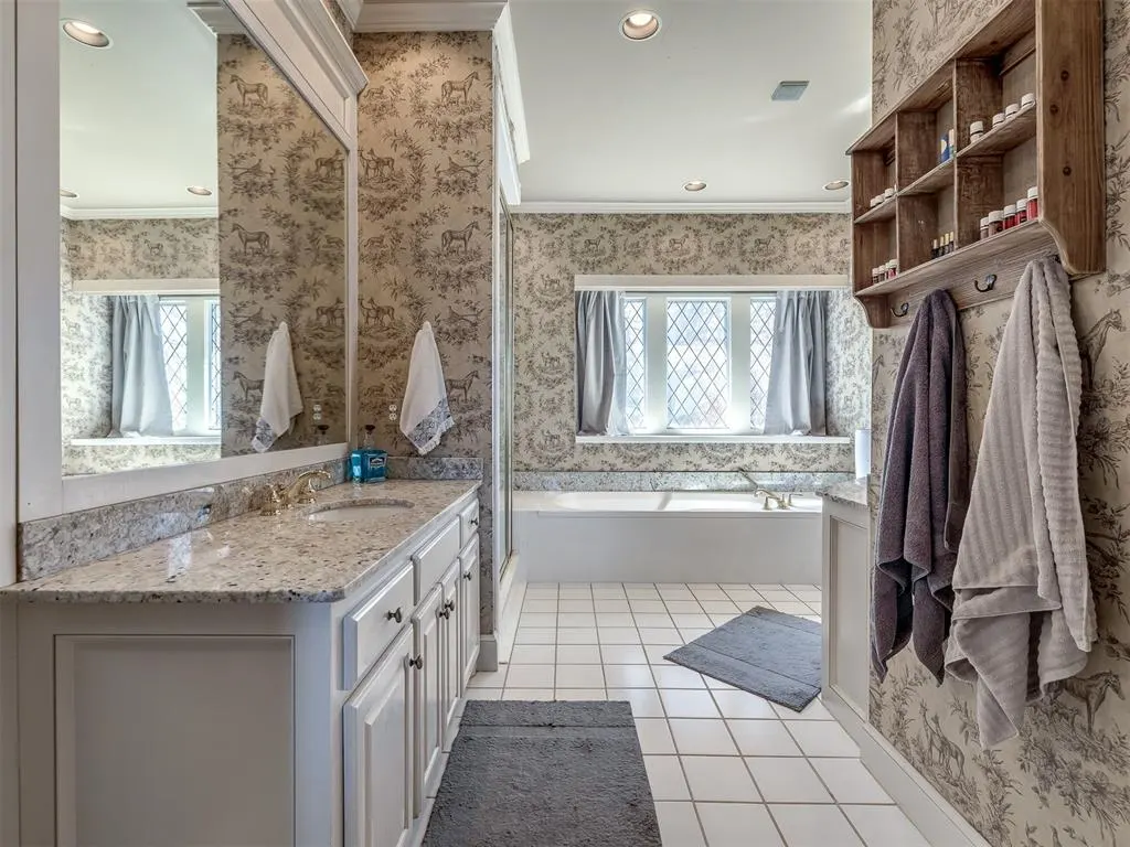 Photo 25 — 5812 Country Club Drive, Edmond, OK 73025