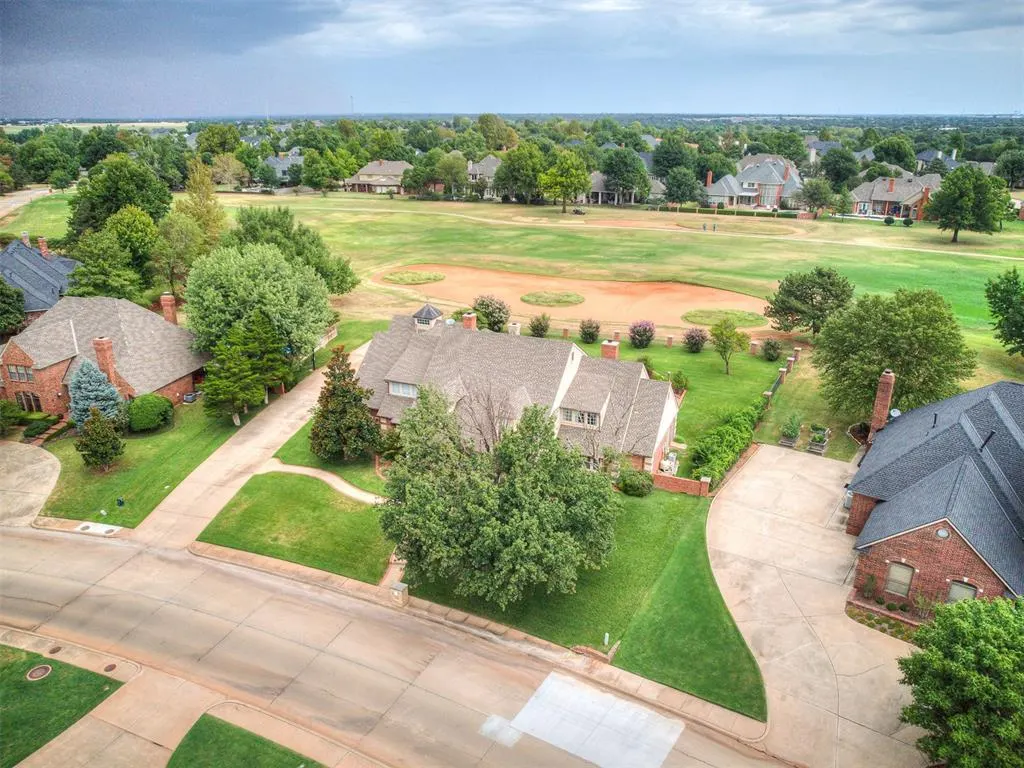Photo 49 — 5812 Country Club Drive, Edmond, OK 73025