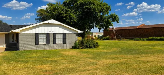 Photo 8 — 5603 N Harrison Street, Shawnee, OK 74804